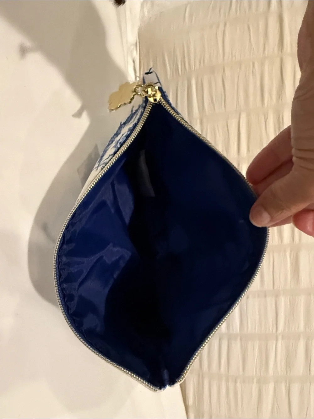 FREE WITH BUNDLE OF 2 or MORE ITEMS-- Cosmetic Pouch with Gold Charm - Unbrande